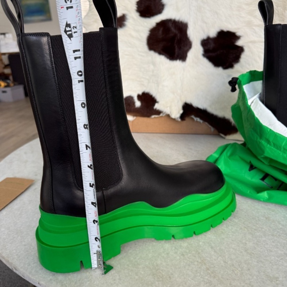 Bottega Veneta 630284 Military Calf Black Leather BV Green Black Tire Boots, 44+ - Picture 10 of 12